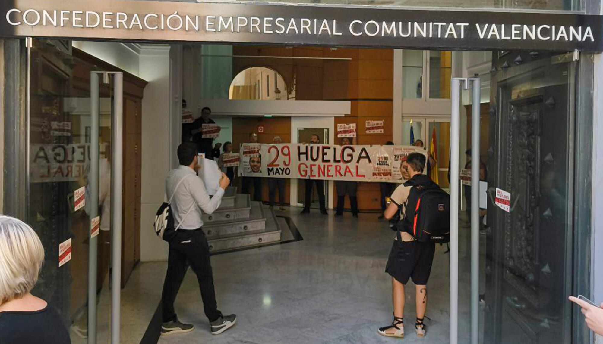 Acción patronal Valencia huelga 29 mayo